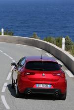 Alfa Romeo Giulietta Quadrifoglio Verde 2014 года